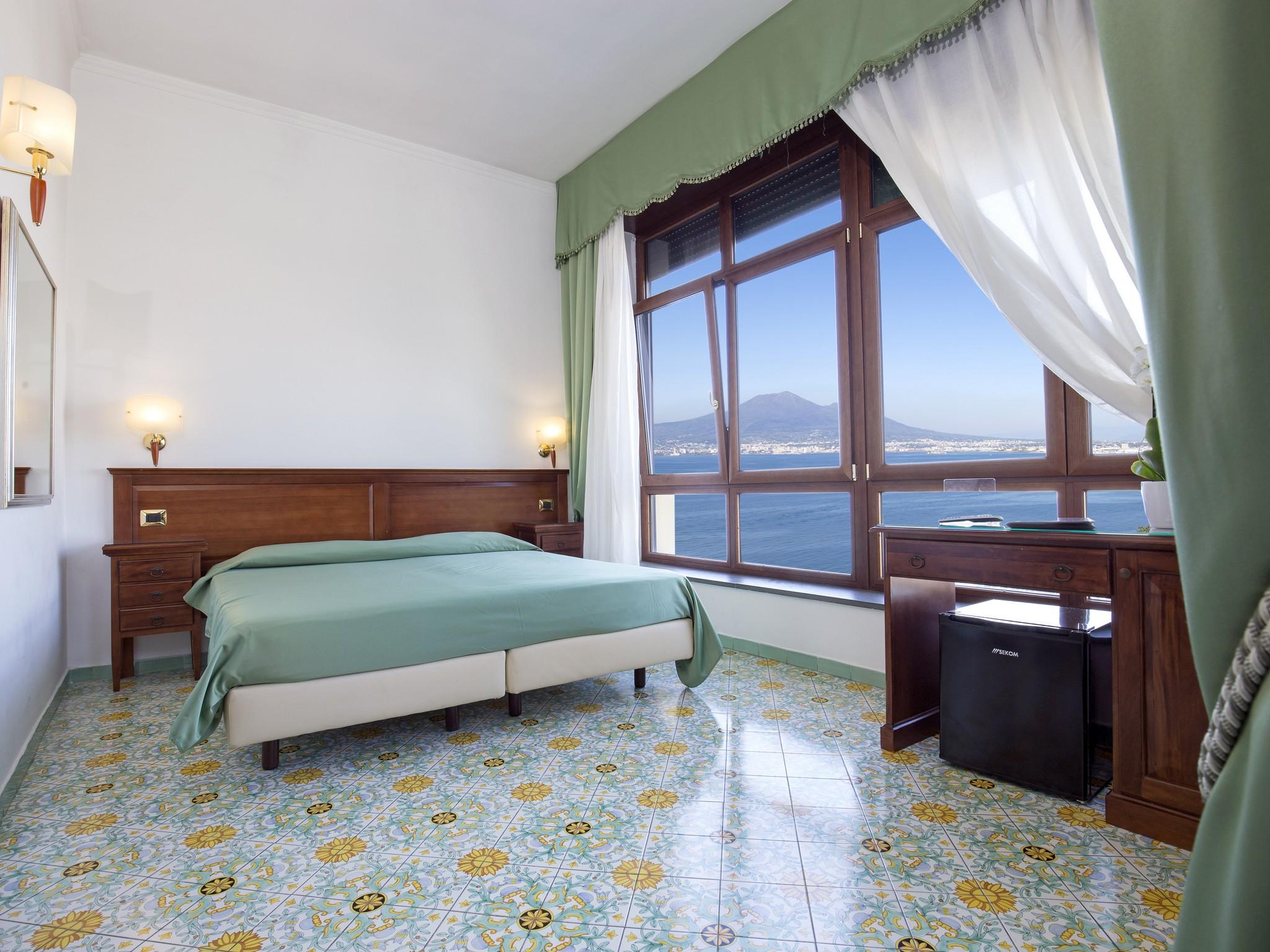 La Panoramica Hotel Castellammare di Stabia Exterior foto